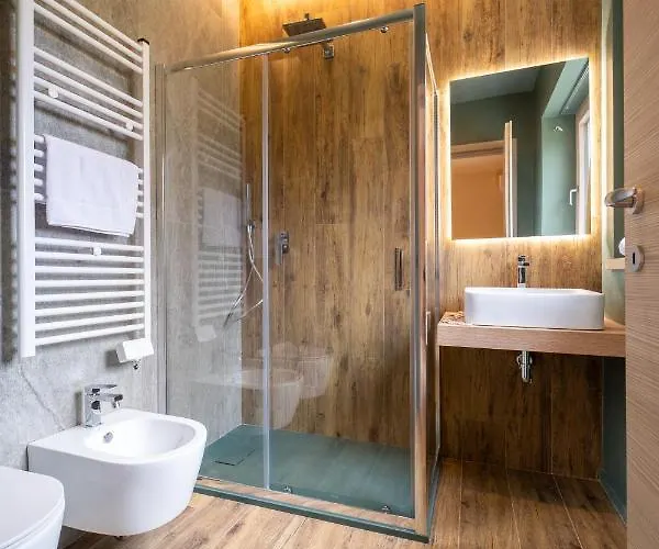 Dei Larici 4* קמיליאטלו סילאנו