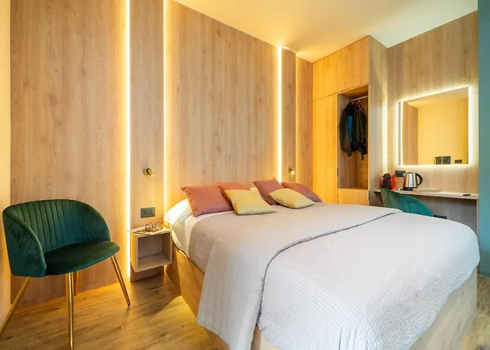 Dei Larici לינה וארוחת בוקר קמיליאטלו סילאנו