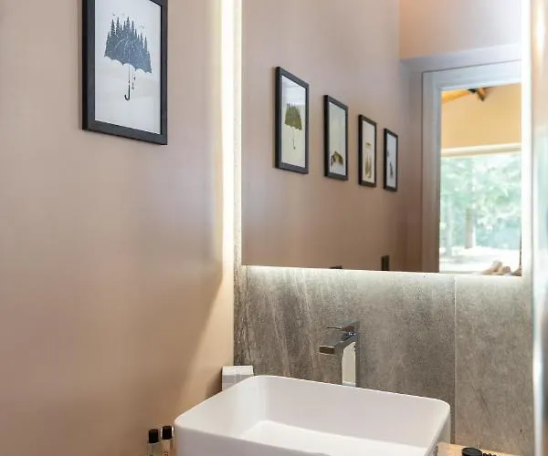 לינה וארוחת בוקר Dei Larici