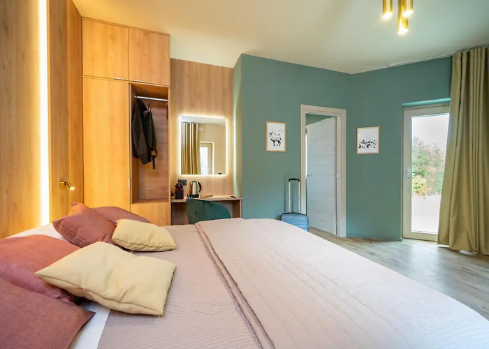 Dei Larici לינה וארוחת בוקר 4*