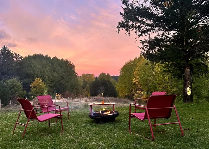 Dei Larici לינה וארוחת בוקר